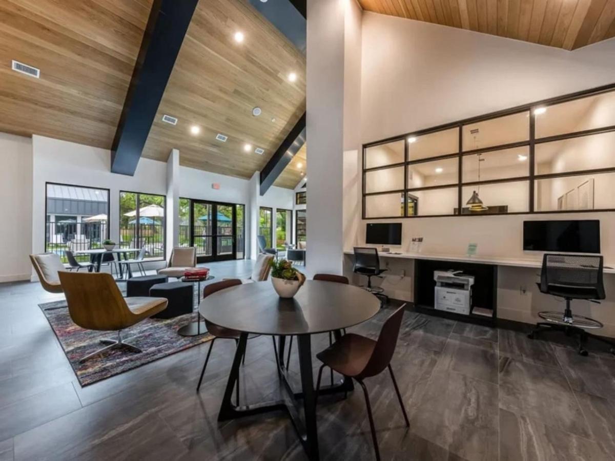 Luxurious New Unit 1Bd1Ba Pool, Golf Sim Lägenhet Austin Exteriör bild